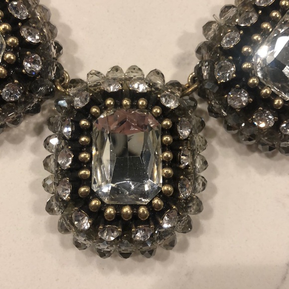 Banana Republic Statement Necklace & Earrings - Picture 4 of 12